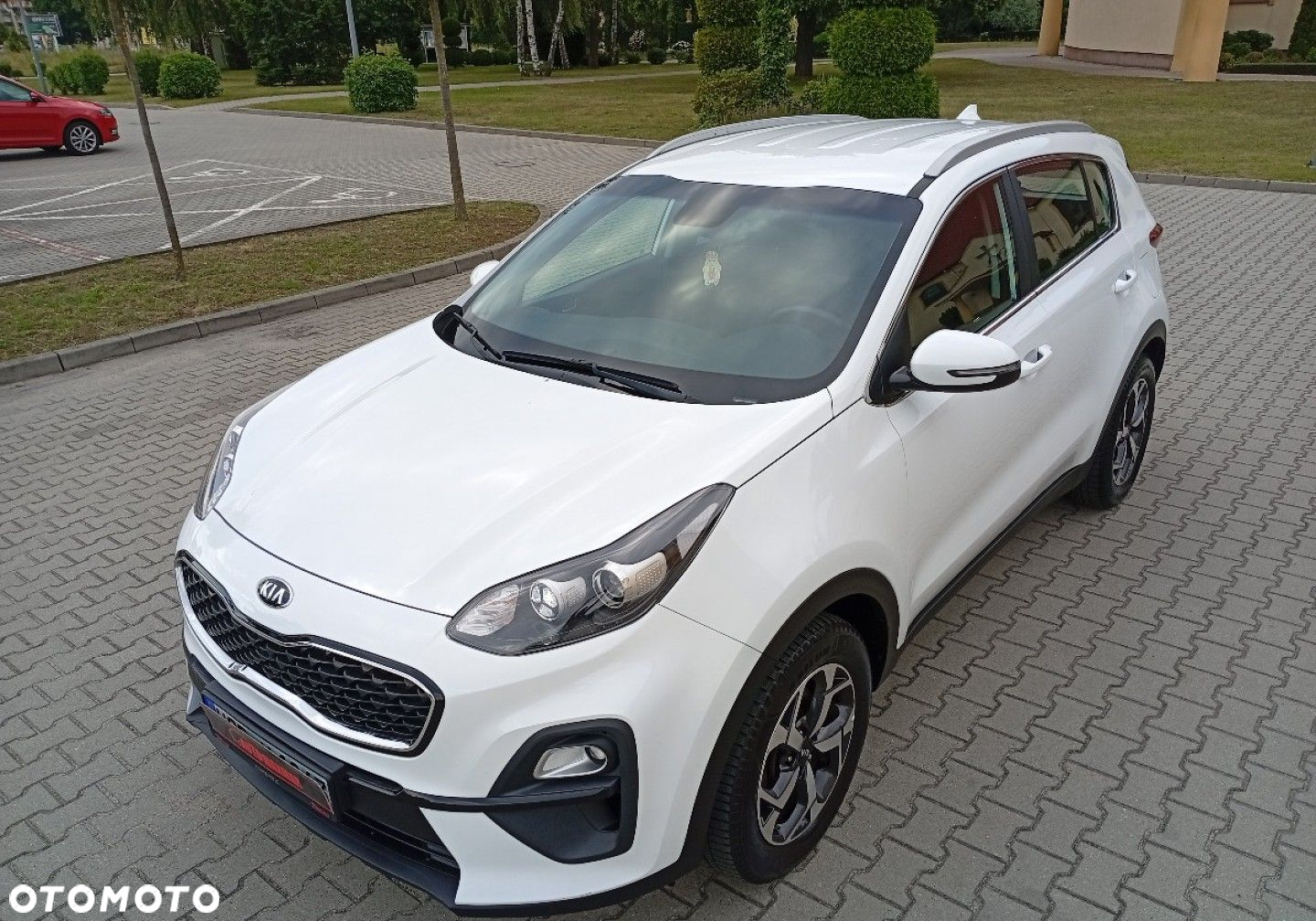 Kia Sportage - 4