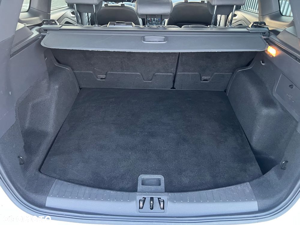 Ford Kuga 1.5 EcoBoost 4x4 ST-Line - 28