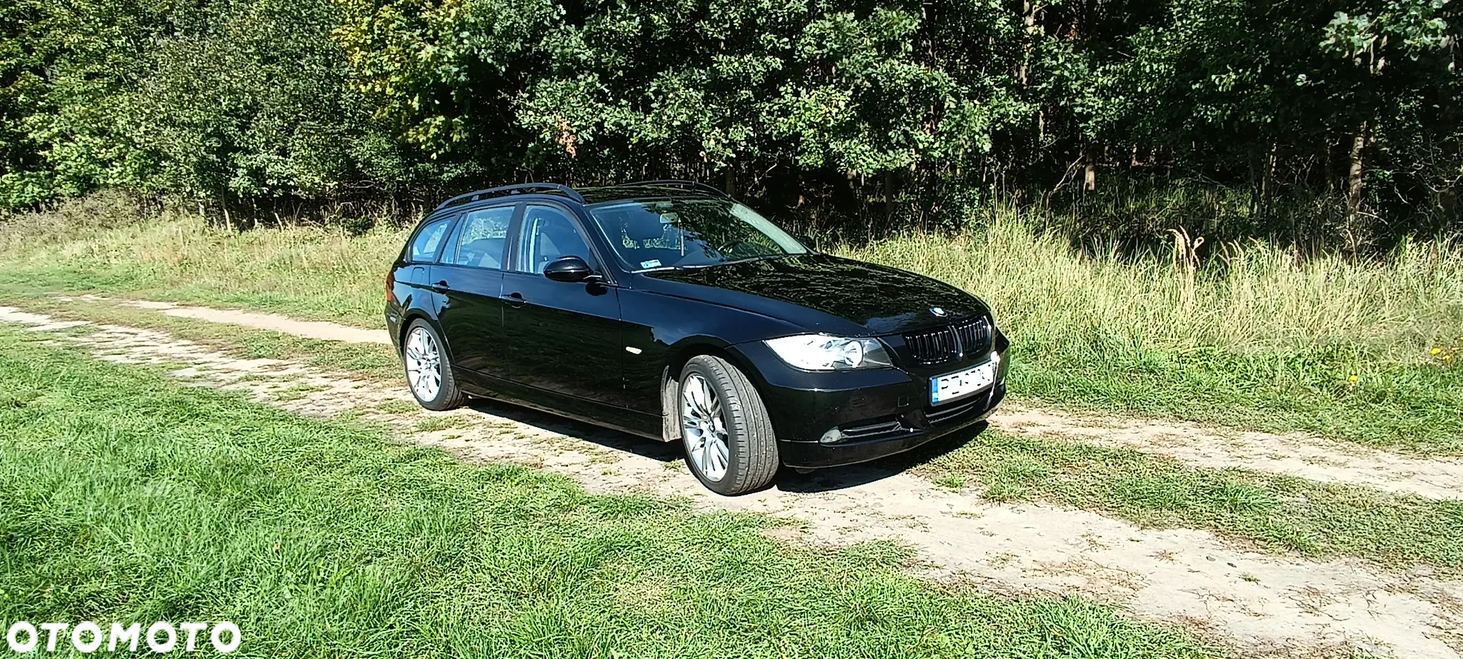 BMW Seria 3 320d DPF Touring - 4