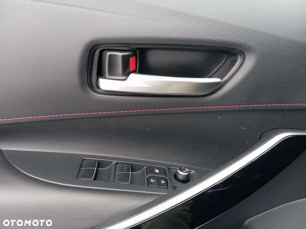 Toyota Corolla 2.0 Hybrid GR Sport Dynamic - 20