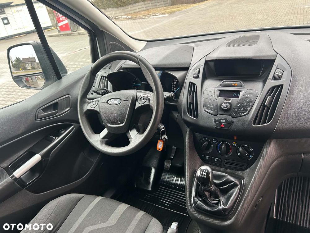 Ford Transit Connect - 12