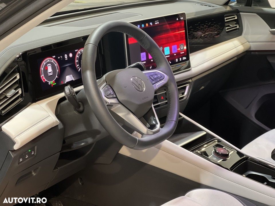 Volkswagen Tiguan - 4