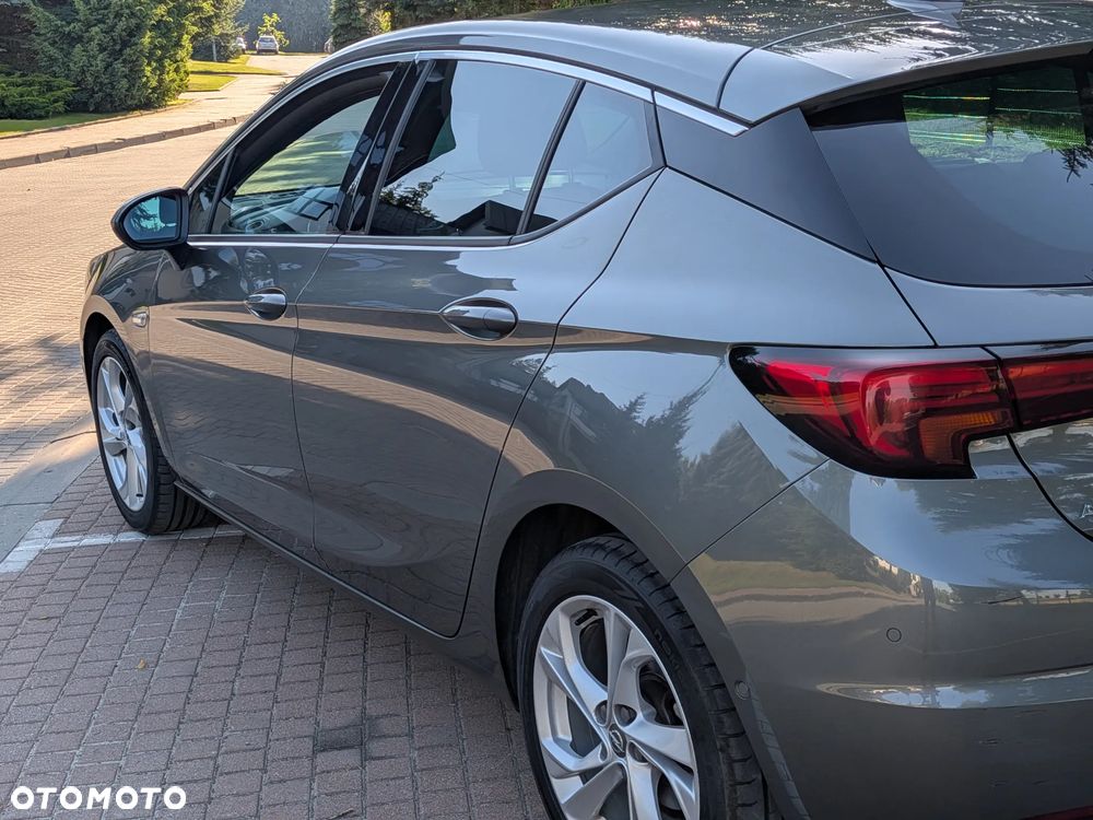 Opel Astra 1.4 T Dynamic S&S - 18