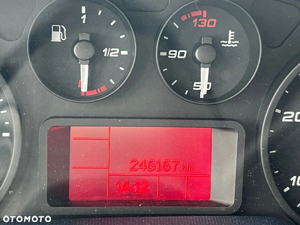 Iveco Daily 35C18 BE-Truck Hi-Matic (561) - 13