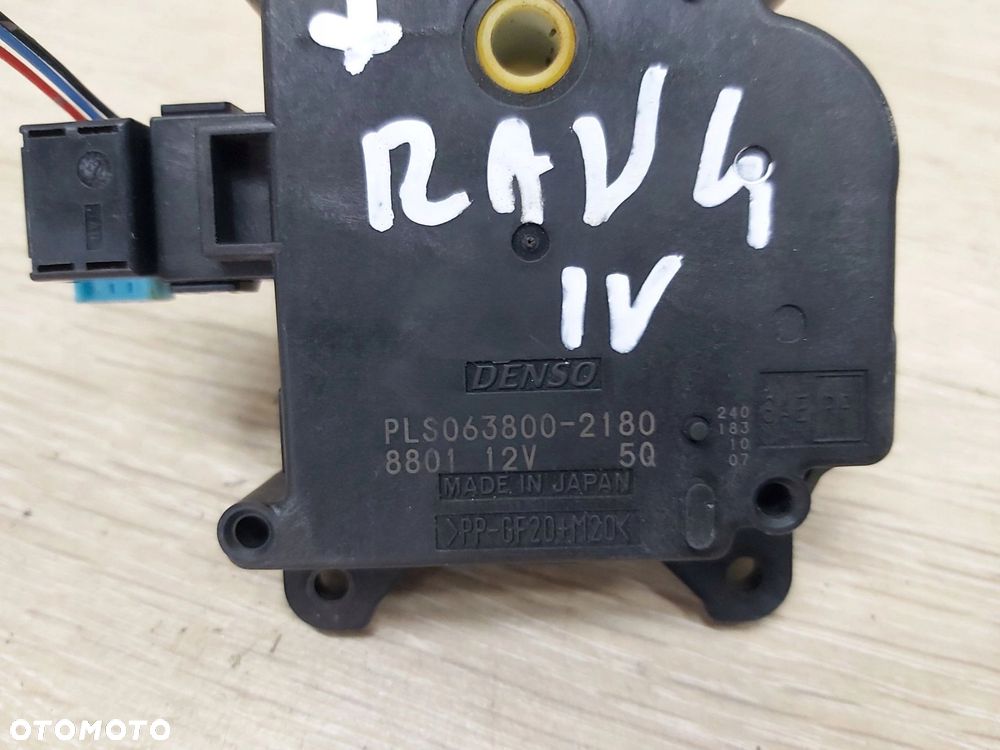 Toyota Rav4 IV XA40 13-18r Prius plus Silniczek nawiewu nagrzewnicy - 2