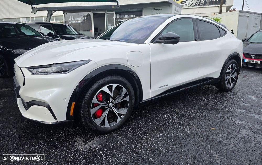 Ford Mustang Mach-E 87 kWh Premium AWD - 9