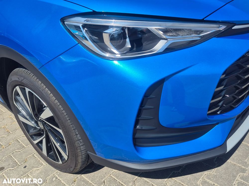 MG ZS HEV 1.5 GSI AT Exclusive - 5