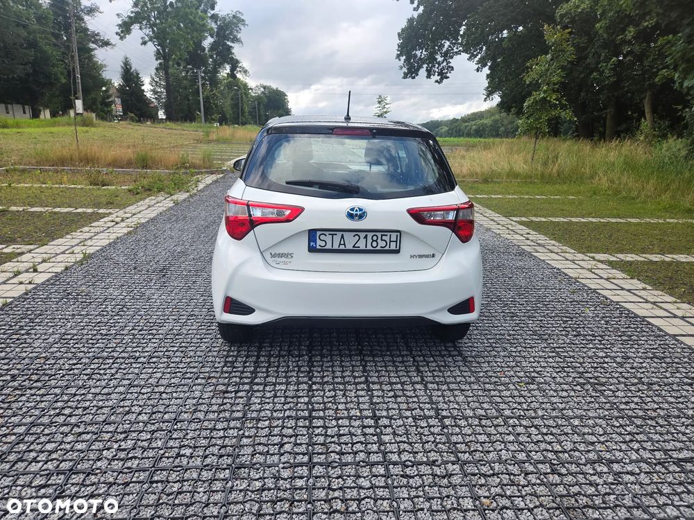 Toyota Yaris - 8