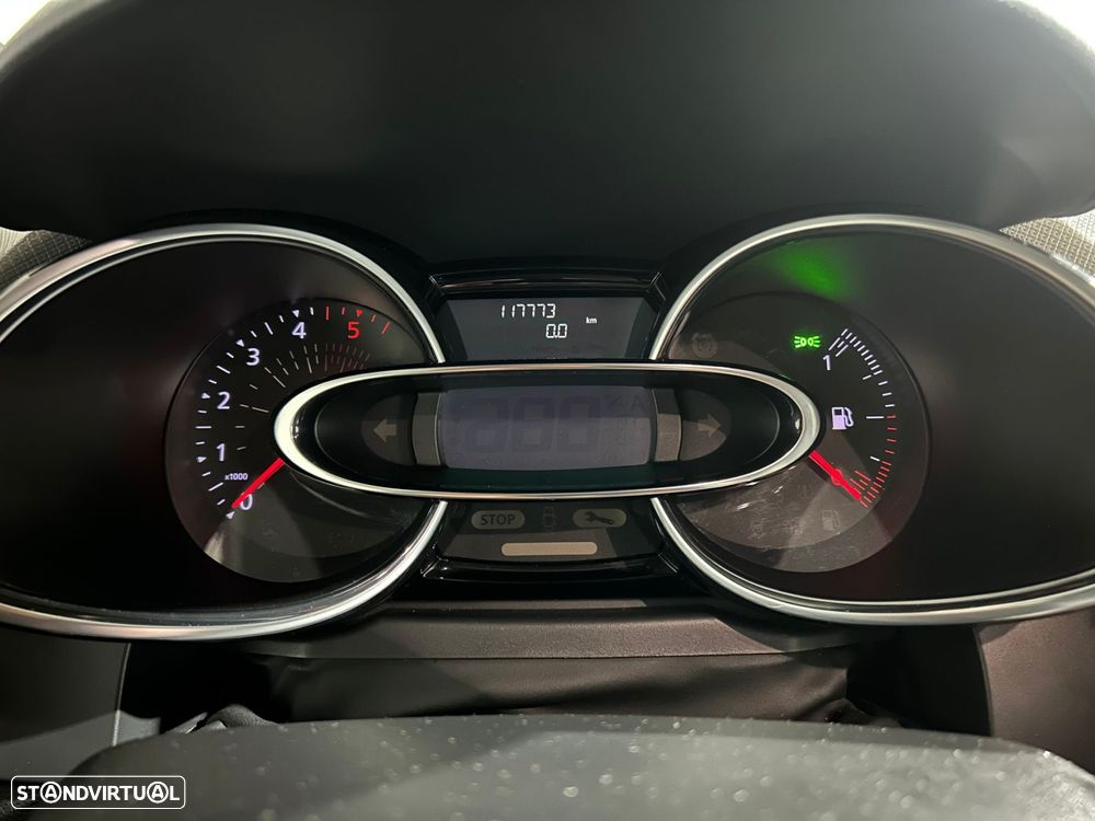 Renault Clio Sport Tourer 1.5 dCi GT Line - 22