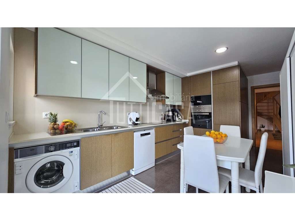 Apartamento estilo duplex T2+1 na Malveira - Grande imagem: 3/59