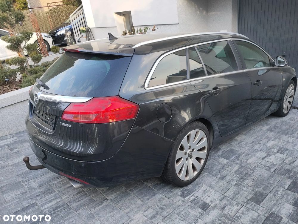 Opel Insignia - 1