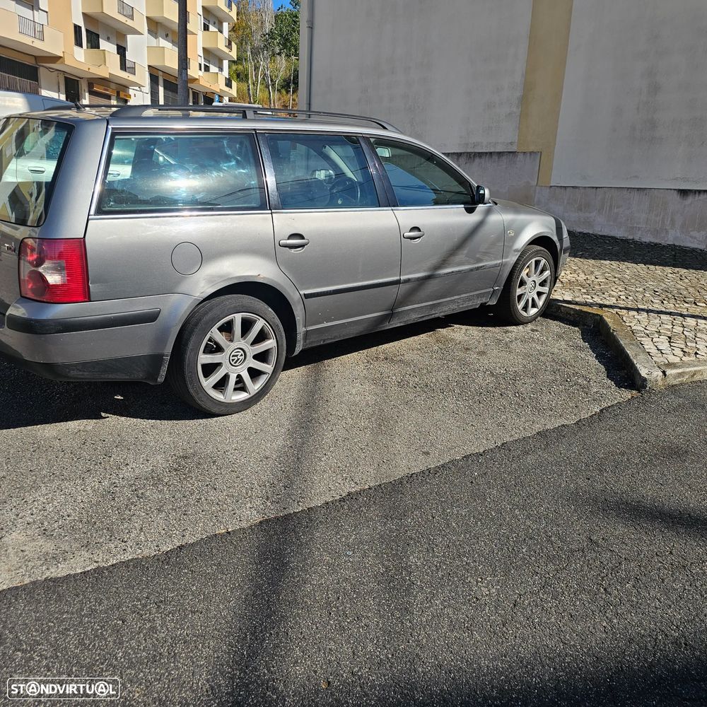 VW Passat Variant 1.9 TDi Confortline - 5