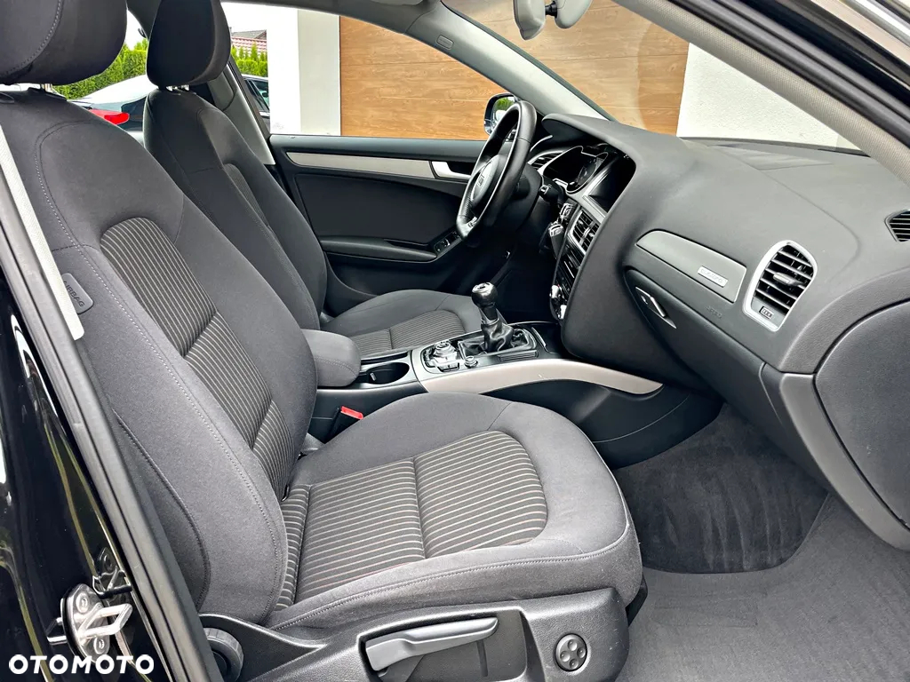 Audi A4 Avant 1.8 TFSI quattro Ambiente - 25