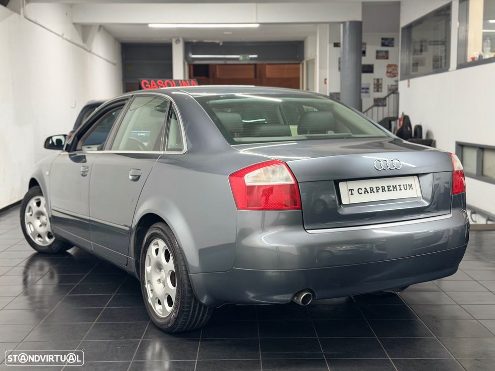 Audi A4 1.6 Sport - 5