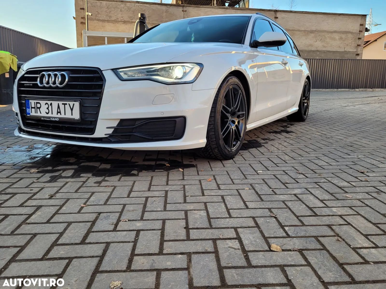 Audi A6 Avant 2.0 TDI quattro S tronic - 1