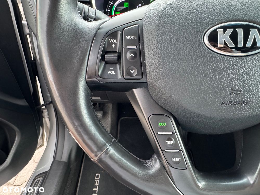 Kia Optima 2.0 Hybrid XL - 23