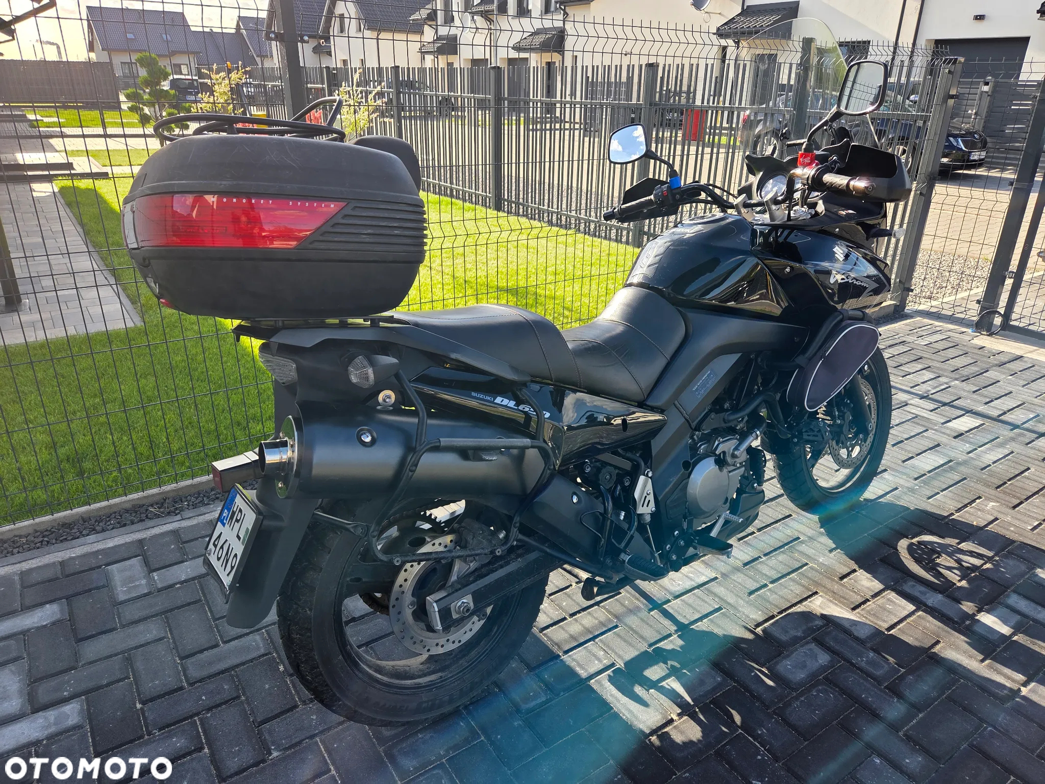 Suzuki V-STROM - 20