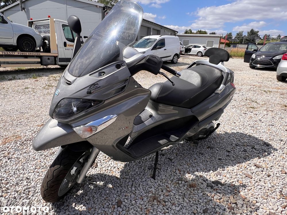 Piaggio Xevo - 1
