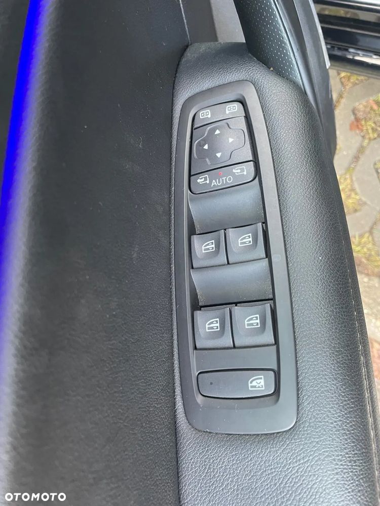 Renault Megane ENERGY TCe 130 INTENS - 20