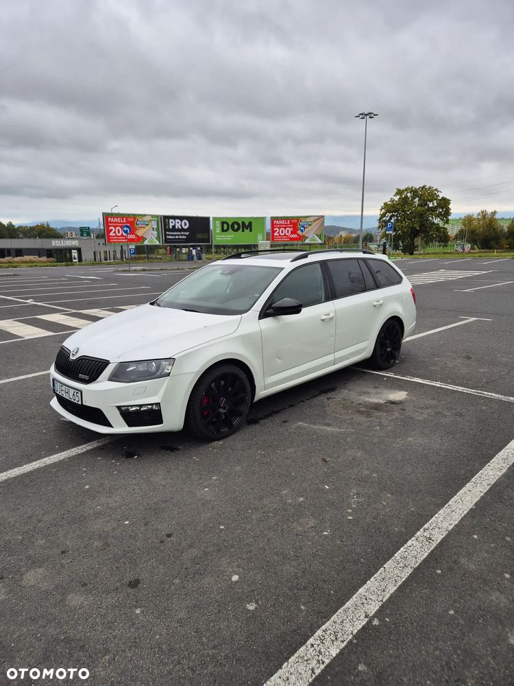 Skoda Octavia 2.0 TDI RS DSG - 1