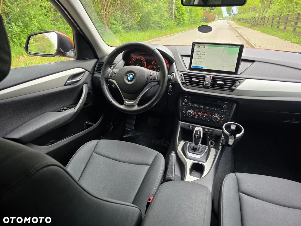 BMW X1 xDrive28i Sport Line - 34