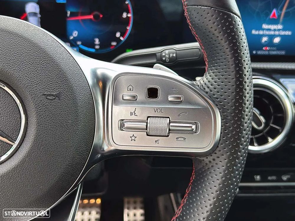 Mercedes-Benz CLA 180 d Shooting Brake AMG Line Aut. - 27