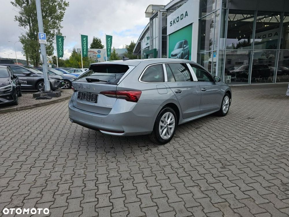 Skoda Octavia - 5