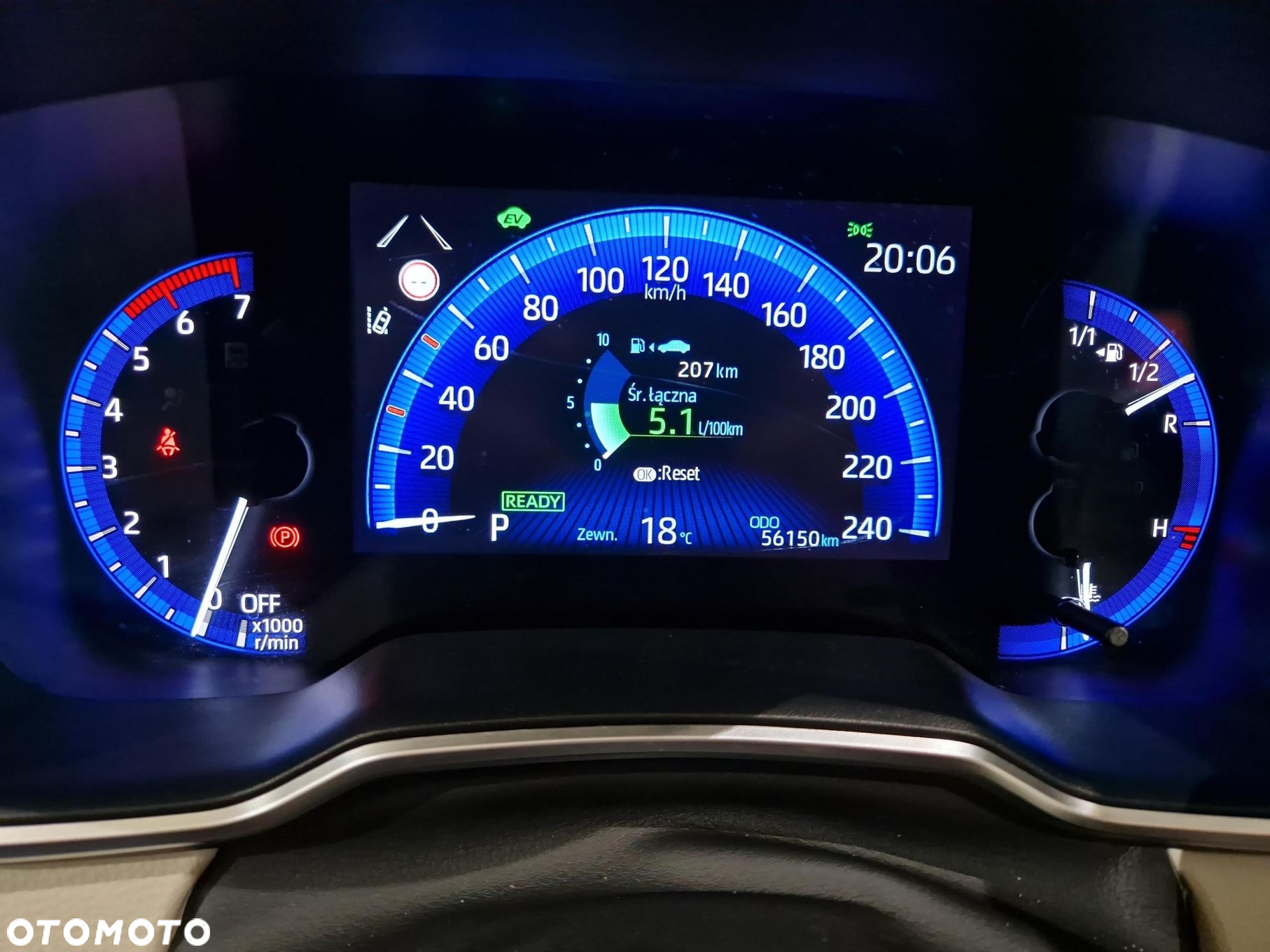 Toyota Corolla - 13