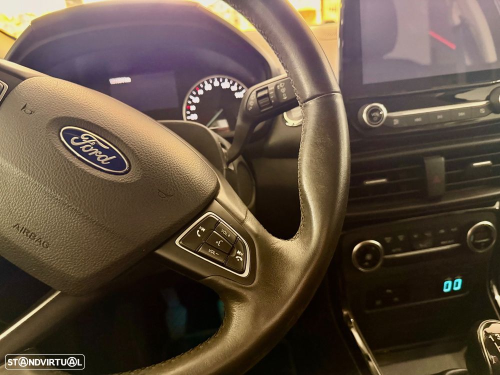 Ford EcoSport 1.0 EcoBoost Titanium S - 16
