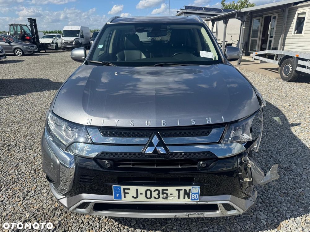 Mitsubishi Outlander 2.4 4WD Diamant - 1