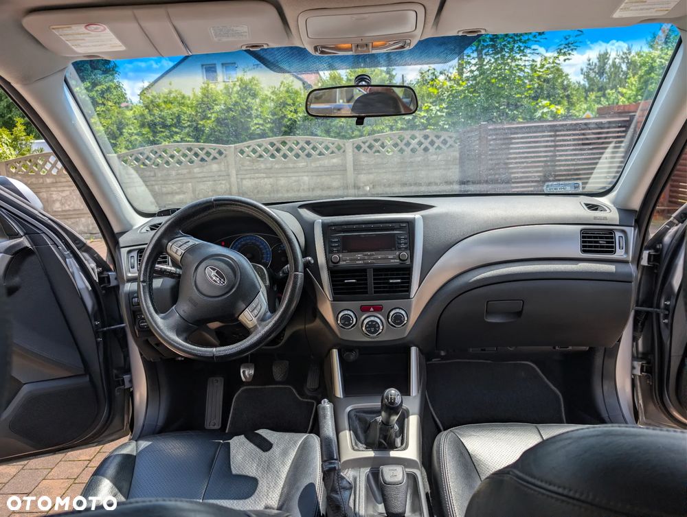 Subaru Forester 2.0 XC 000 - 29