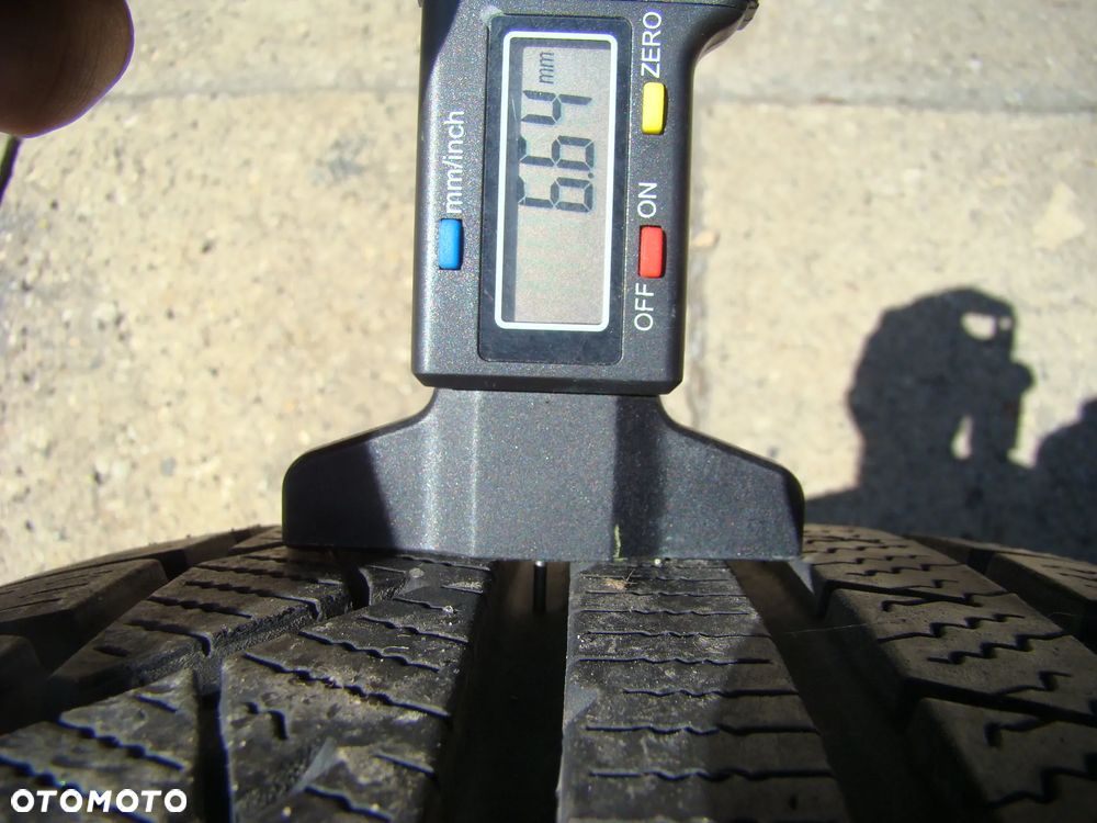 a05 5x112 Mercedes W211 W210 W212 W124 w205 CLK W208 W209 7,5jx16 225/55 zima - 13