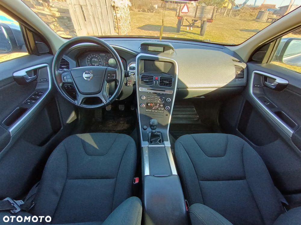 Volvo XC 60 2.4D DRIVe - 9