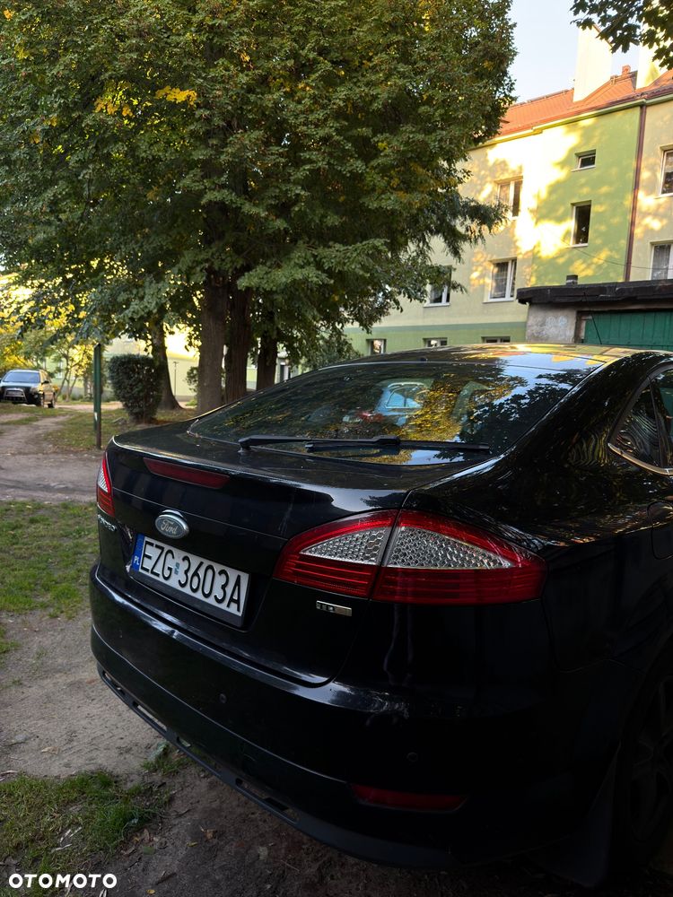 Ford Mondeo 2010 photo 3