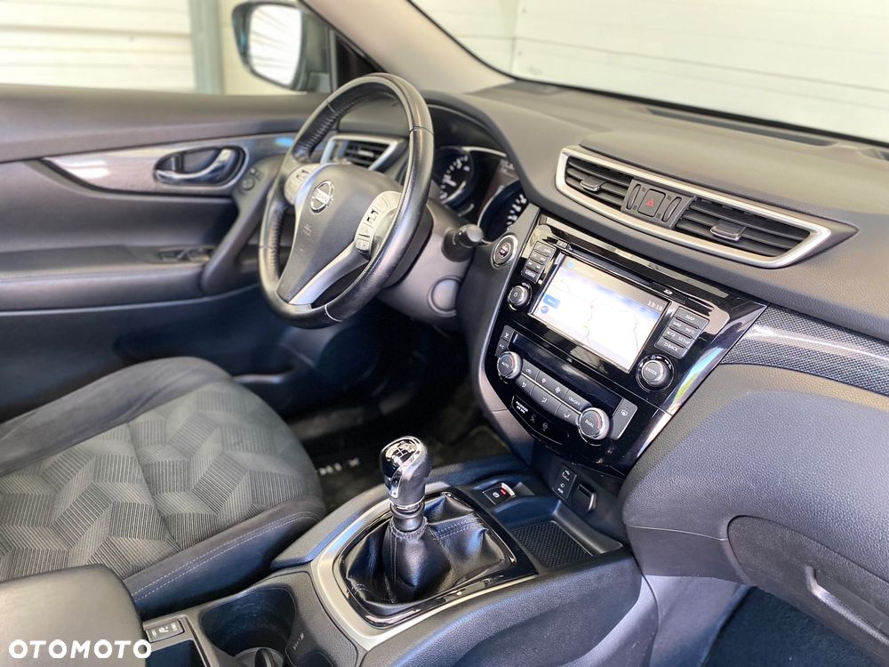 Nissan X-Trail 1.6 DCi Tekna 2WD EU6 - 17