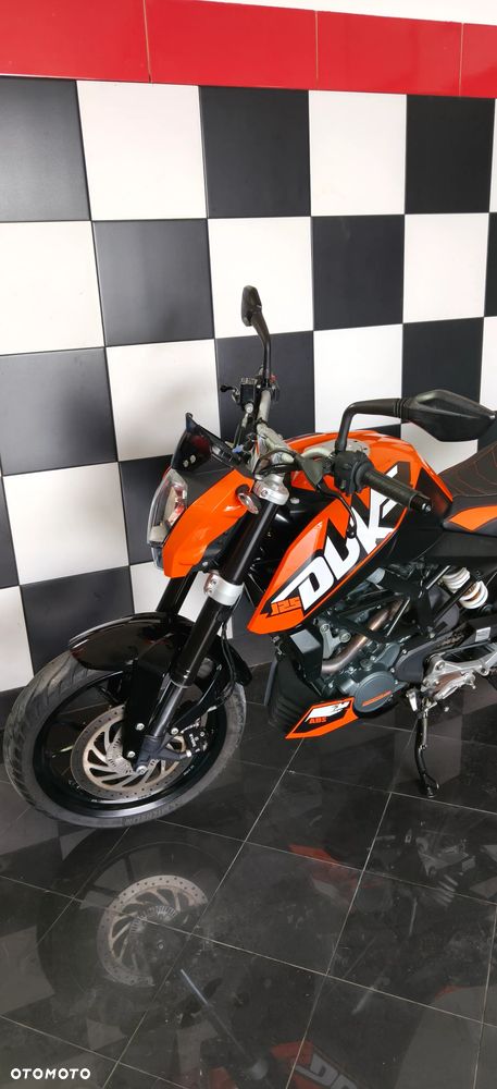 KTM Duke 125 - 25