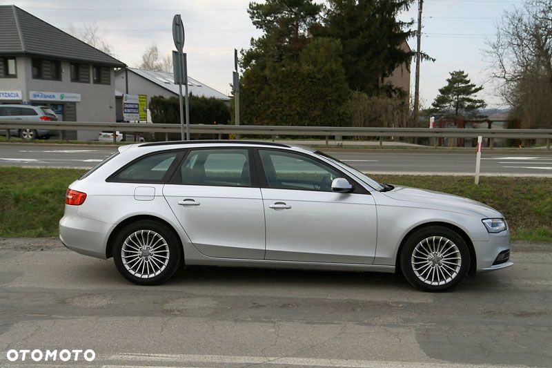 Audi A4 Avant 2.0 TDI Multitronic - 5