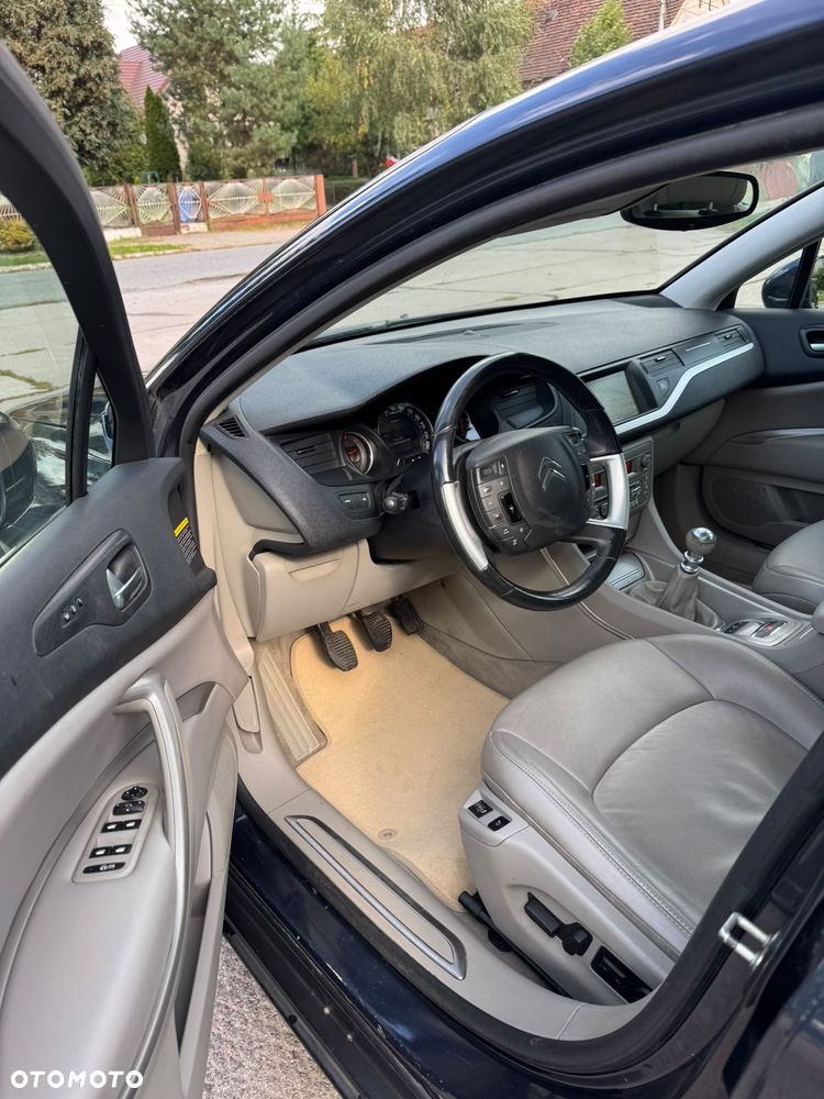 Citroën C5 2.0 HDi Exclusive - 10