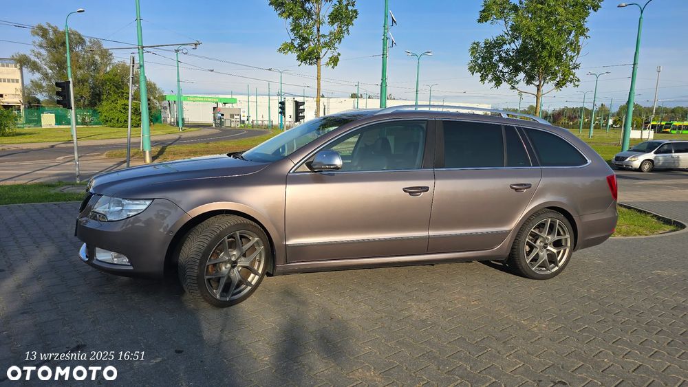 Skoda Superb 2.0 TSI Elegance DSG - 33
