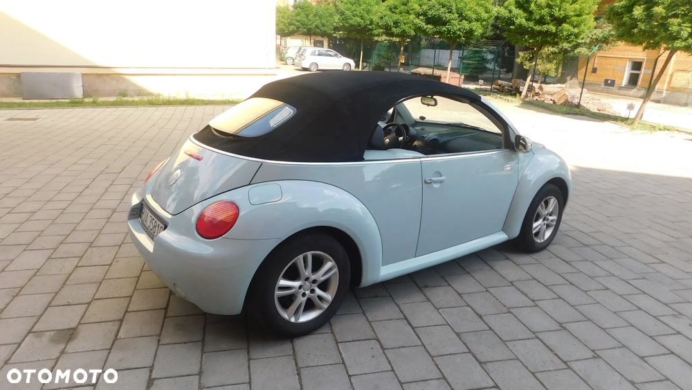 Volkswagen New Beetle 2.0 - 16