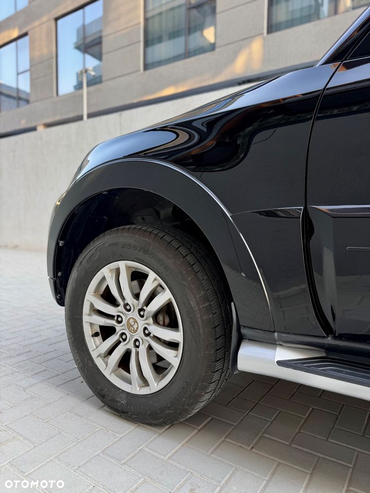 Mitsubishi Pajero 3.2 DID Limited Edition Tech - 11