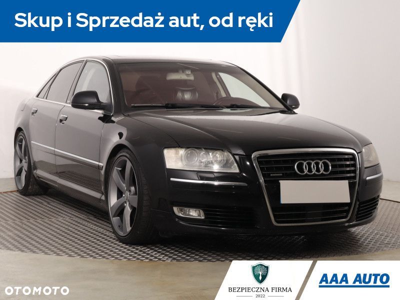 Audi A8 - 3