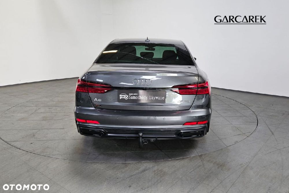 Audi A6 - 6