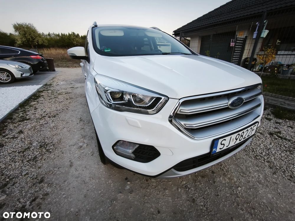Ford Kuga 1.5 EcoBoost FWD Titanium ASS - 1