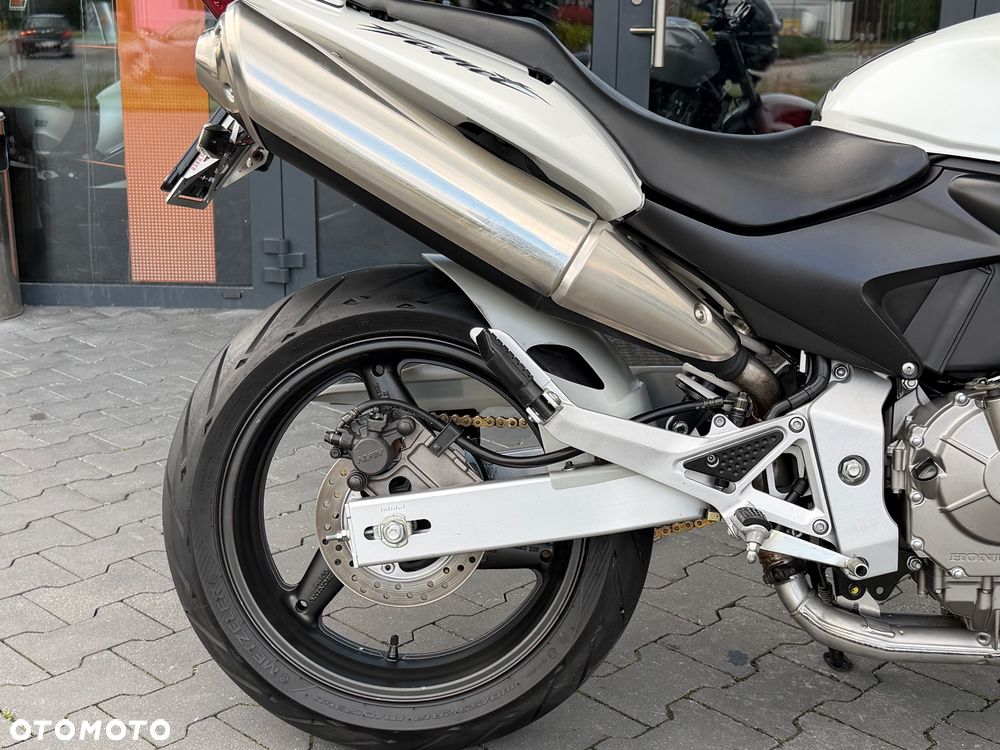 Honda Hornet - 6