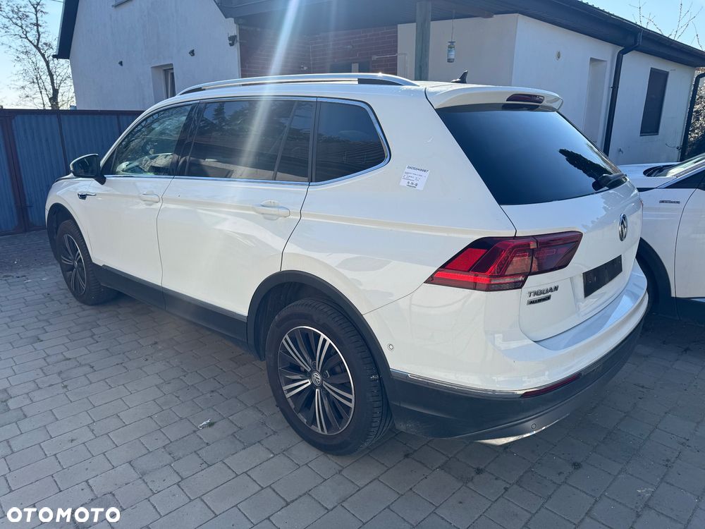 Volkswagen Tiguan Allspace 2.0 TDI SCR DSG Trendline - 3