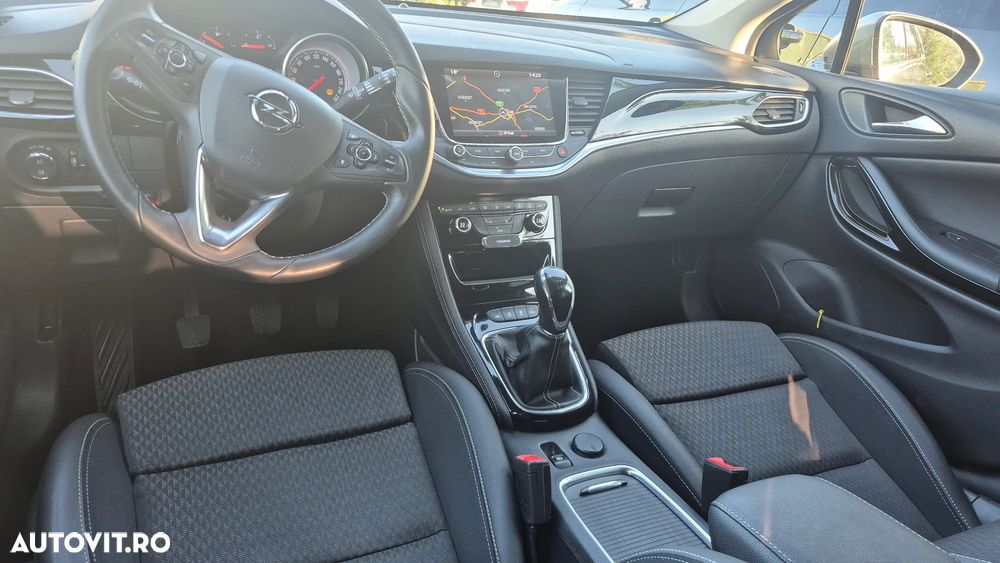 Opel Astra 1.6 D Start/Stop Sports Tourer Business - 13