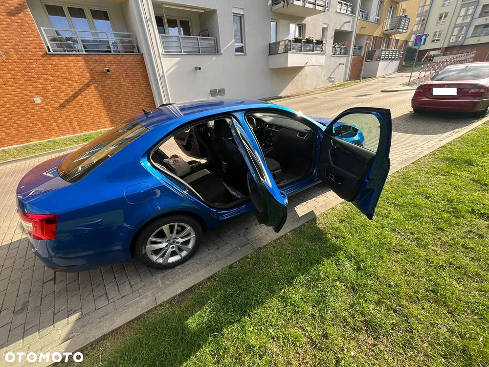 Skoda Octavia 2.0 TDI Style DSG - 7