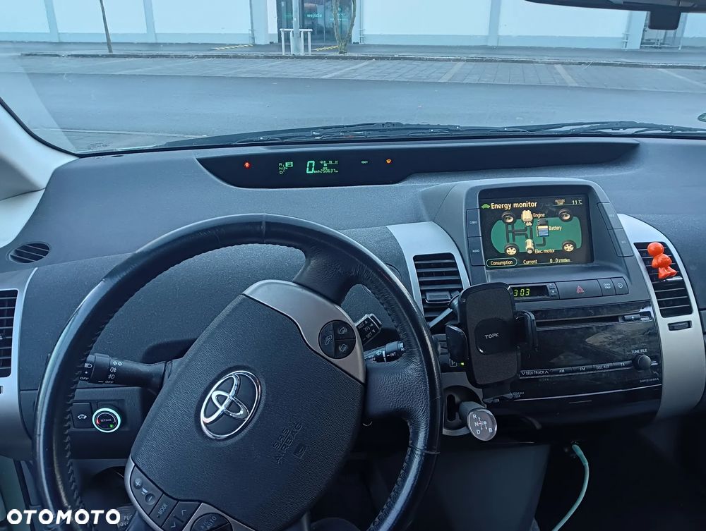 Toyota Prius 1.5 VVT-i Sol - 12