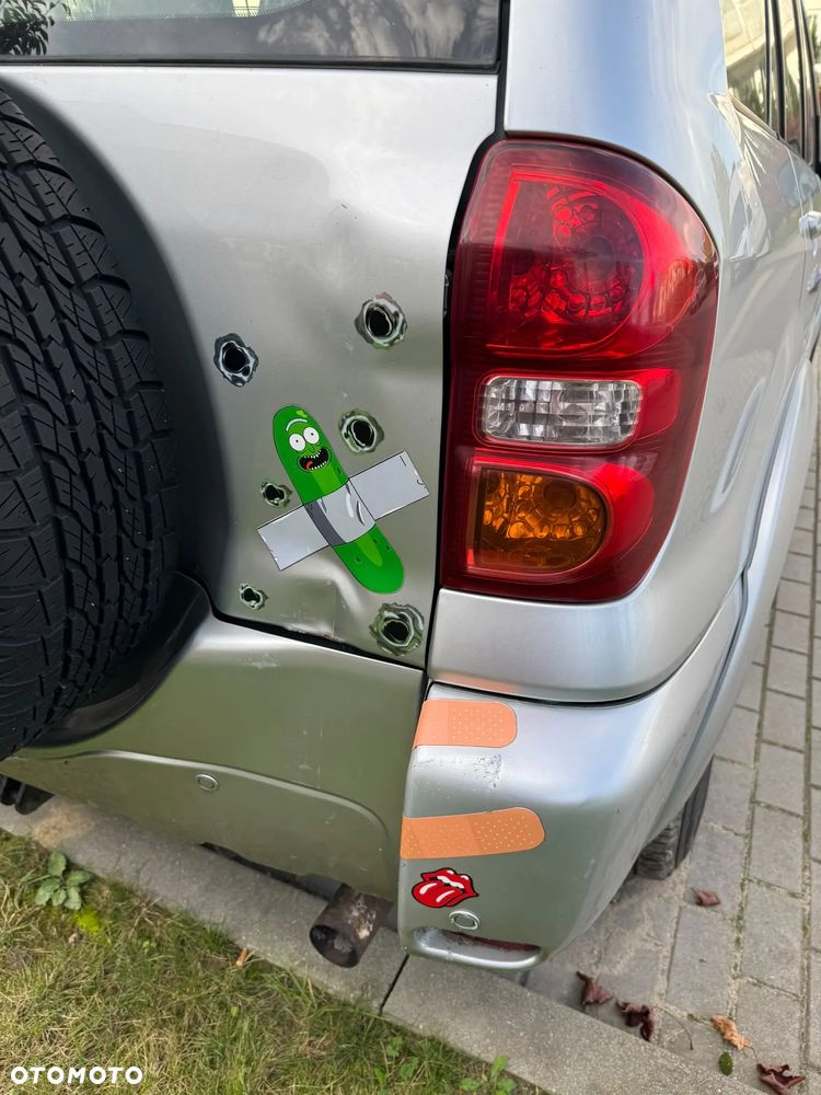 Toyota RAV4 2.0 VVT-i 4x4 - 5